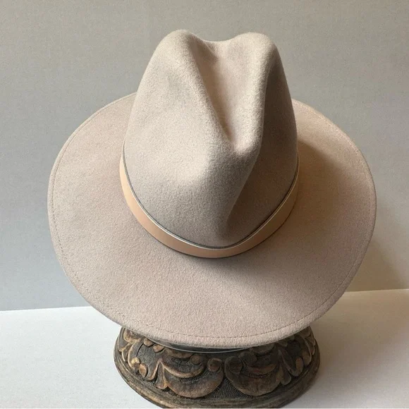 Gigi Pip Tan “Shiloh Fedora” Wool Hat Size 57 Small/ Medium Excellent Condition! - Picture 7 of 12